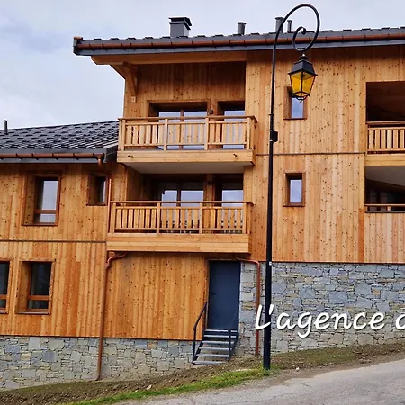 Superbe A Plagne Montalbert, Proche Des Pistes Avec Wifi Et Parking - Fr-1-755-18 아파트 라 플라뉴