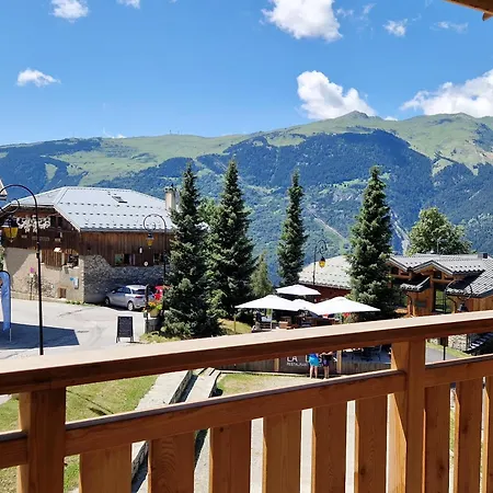 Superbe A Plagne Montalbert, Proche Des Pistes Avec Wifi Et Parking - Fr-1-755-18 라 플라뉴