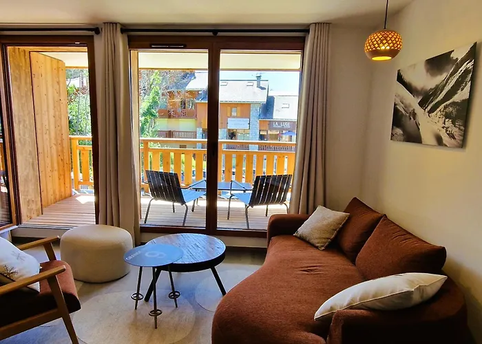 Superbe A Plagne Montalbert, Proche Des Pistes Avec Wifi Et Parking - Fr-1-755-18